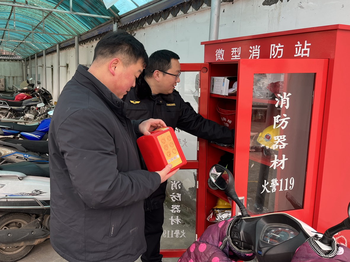 秦古镇：部门联动为校园安全护航