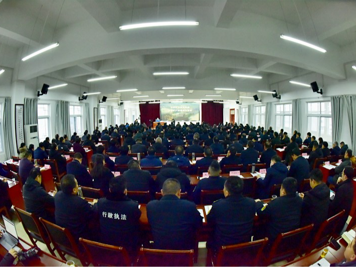 我县举办矿山安全和地质灾害防治能力素质提升千人培训活动