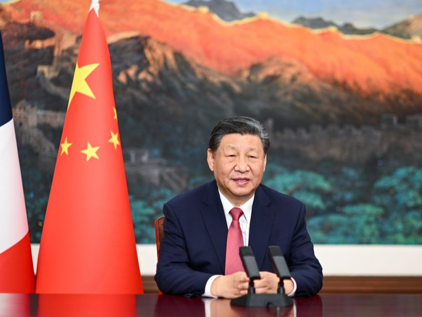 习近平向中法建交60周年招待会发表视频致辞