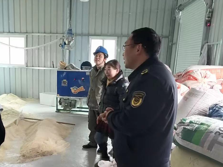 竹山供电公司开展节前用电检查 保障用户安全用电