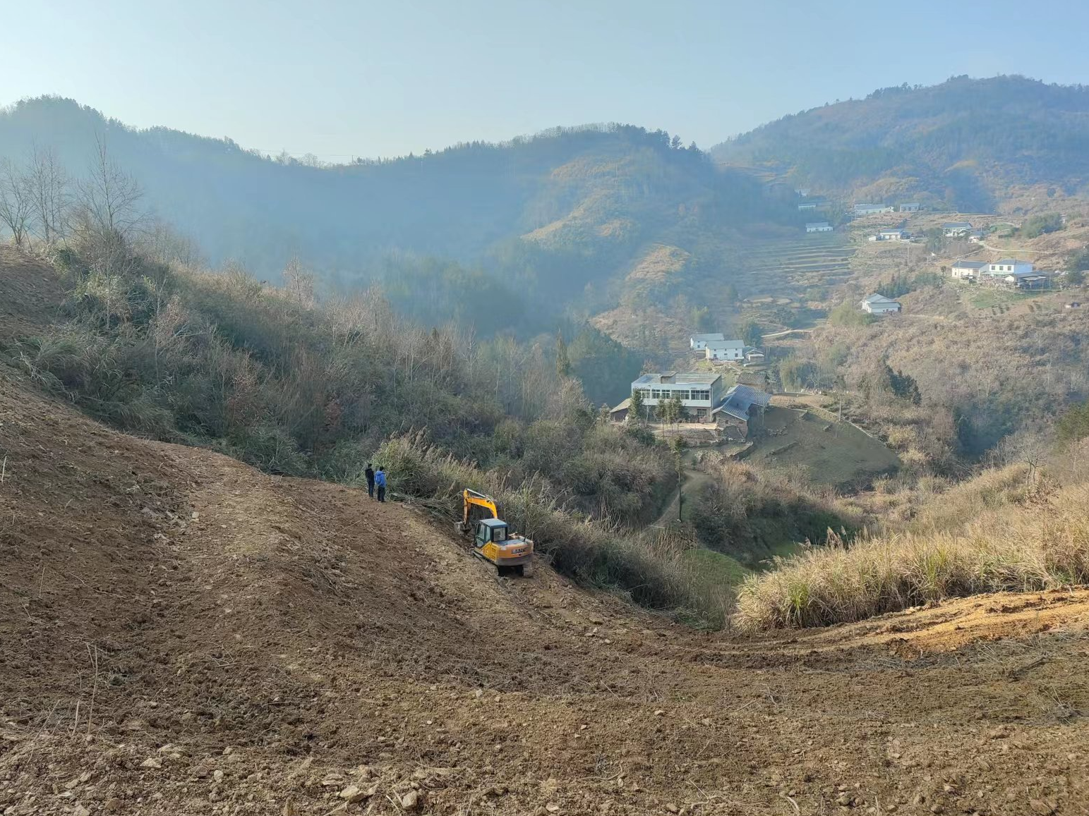 擂鼓镇扎实推进疑似耕地流出整改工作