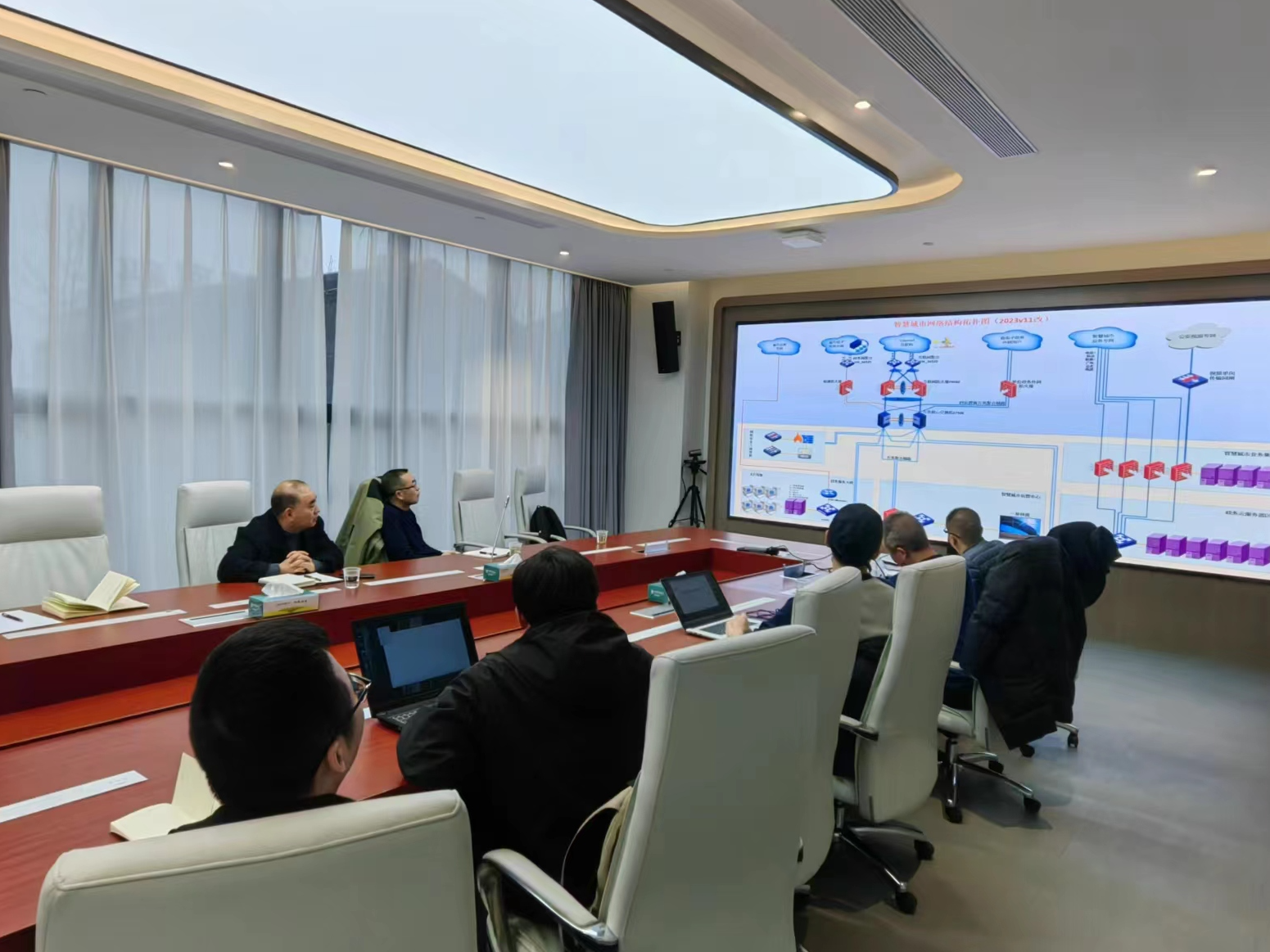 县行政审批局：召开专题会议 研究网络安全工作