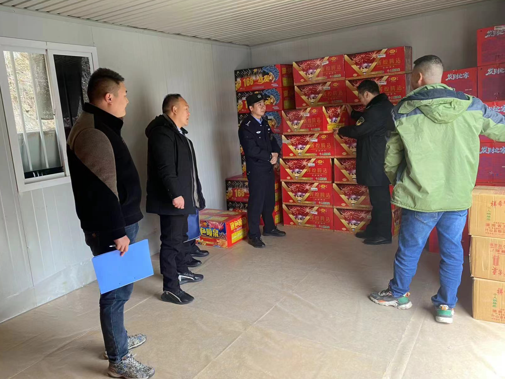 官渡镇：开展消防安全大检查