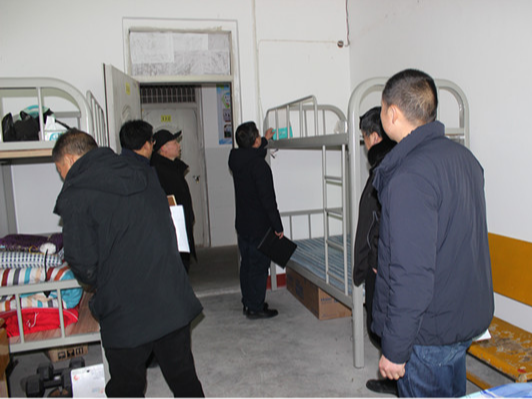 竹山二中：安全隐患排查 守护校园安全