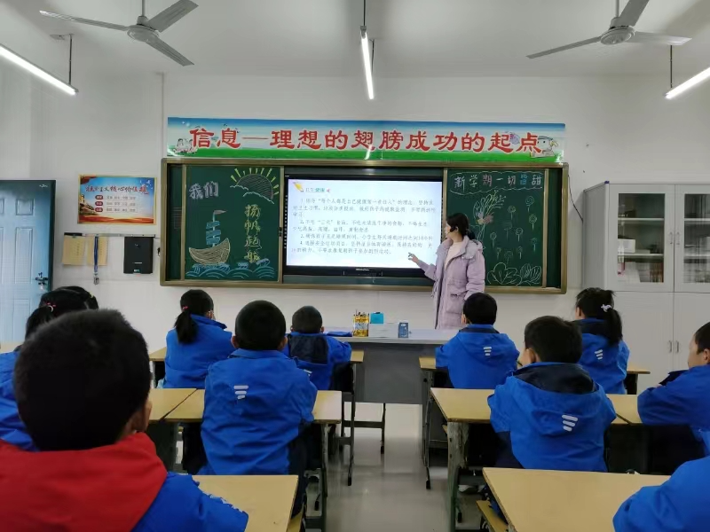 张振武小学上好“安全教育第一课”