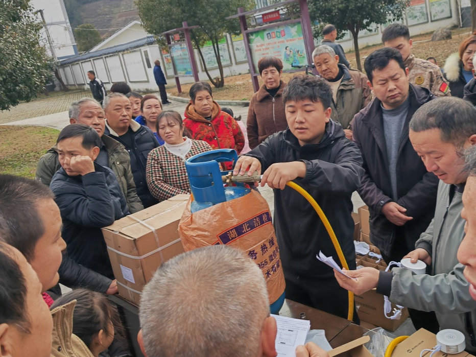 深河乡：拧紧“安全阀” 带安全回家