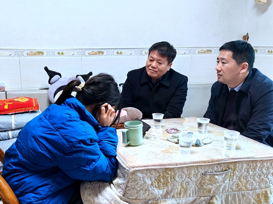 县教育局：千名教师访万家 协同育人新实践