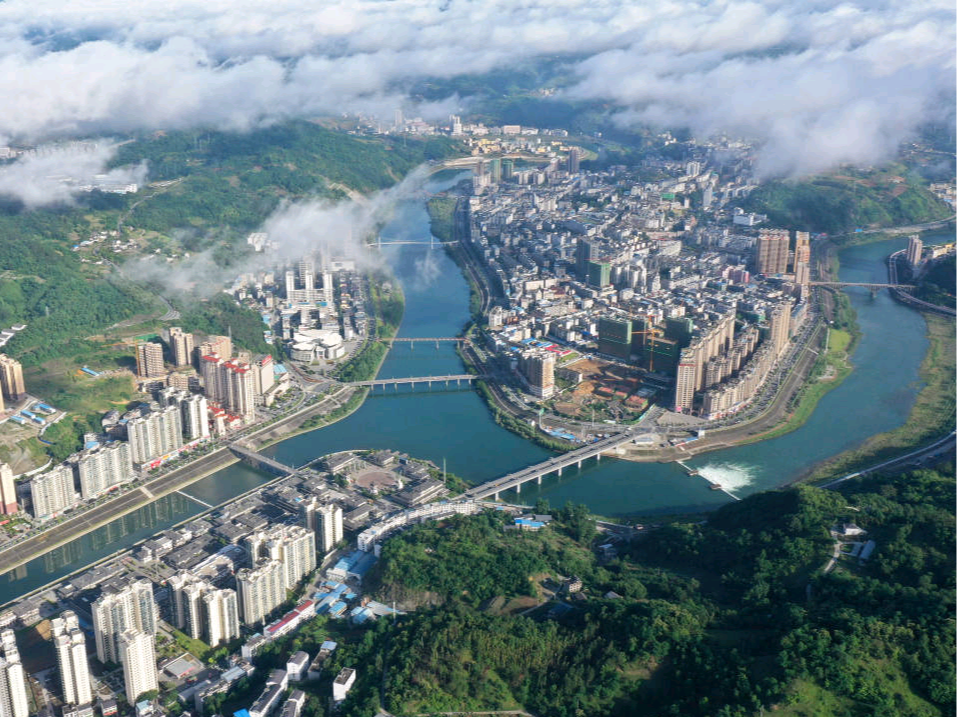 城关镇“三张清单”推进重点工作落实落地