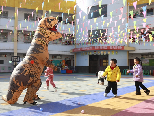 宝丰镇中心幼儿园：玩转体智能  乐趣享不停