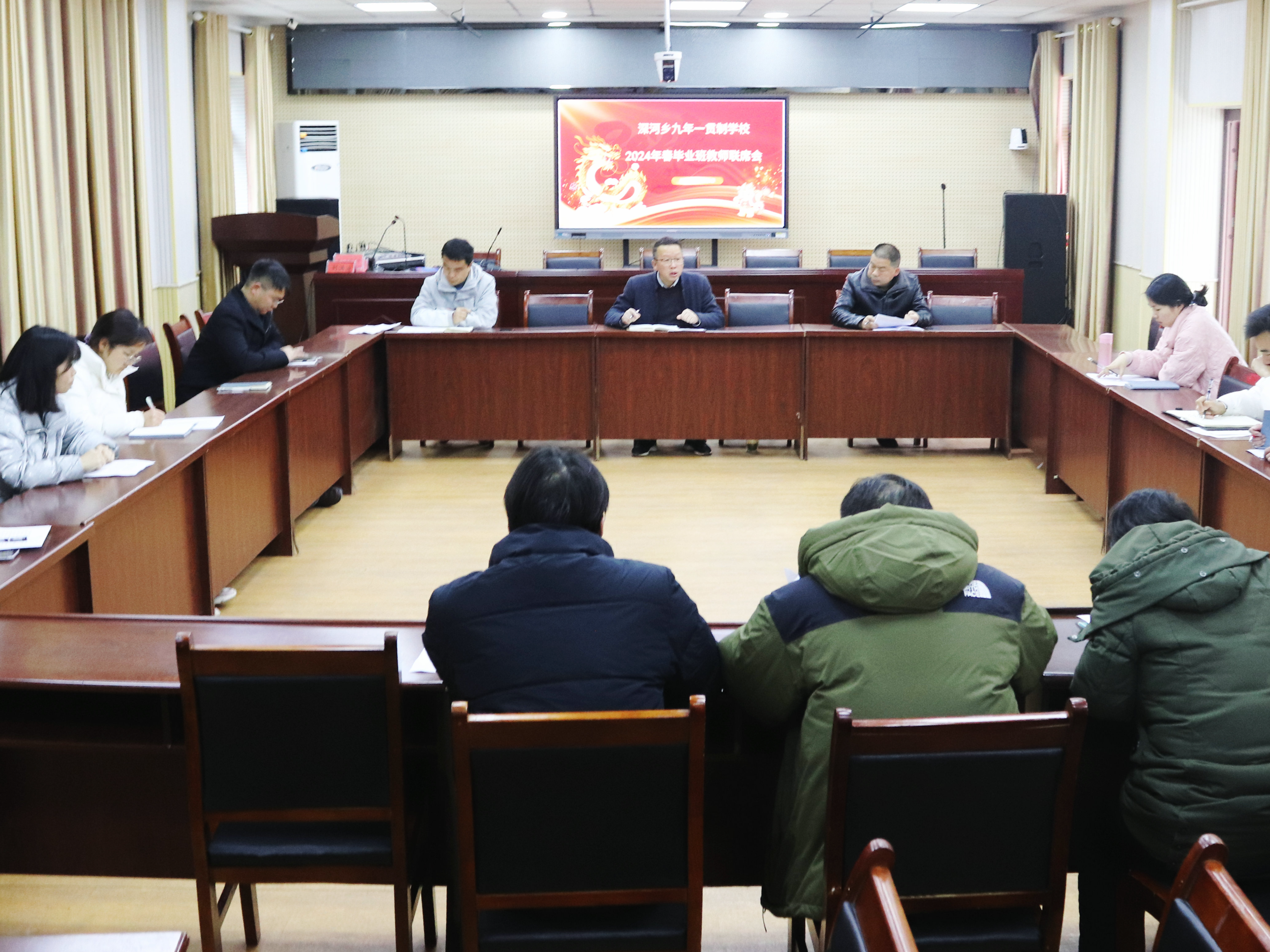 深河乡九年一贯制学校：加压奋进 为毕业班教学提质增效