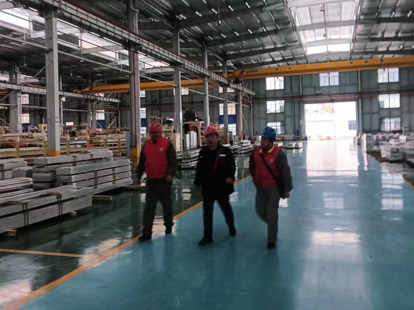 县供电公司助力企业发展