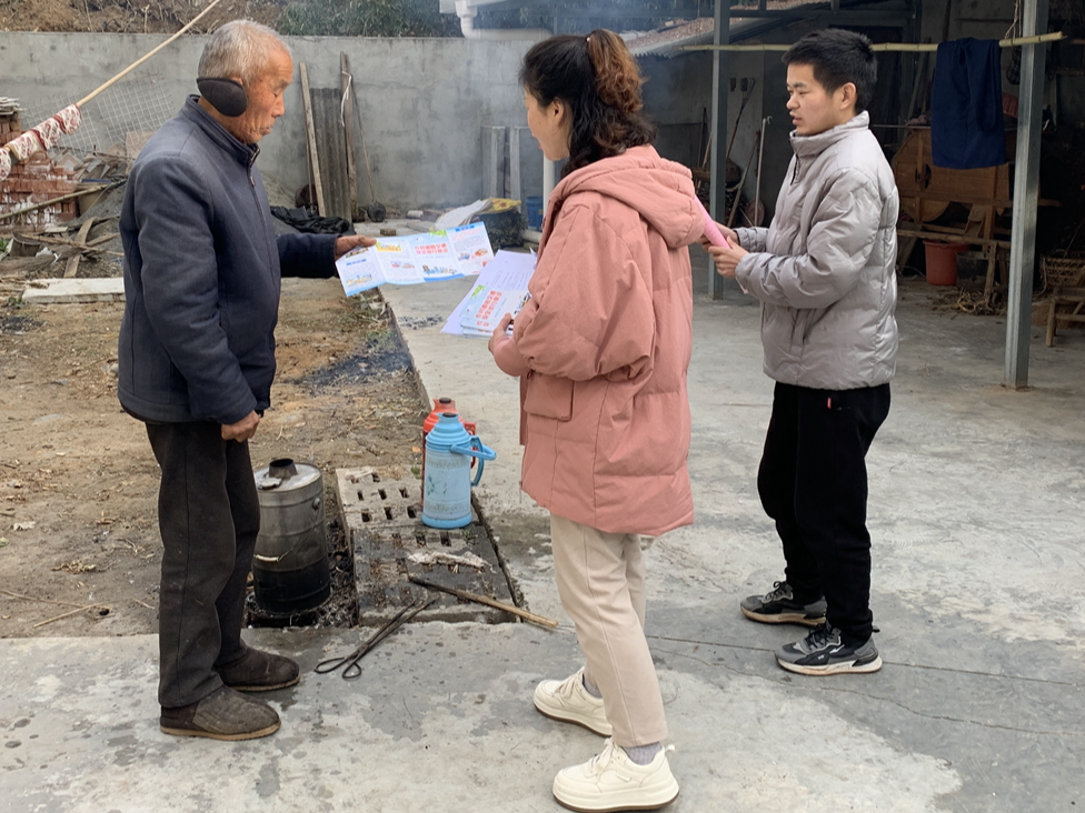 宝丰镇：“四个到位”筑牢春季森林防火墙