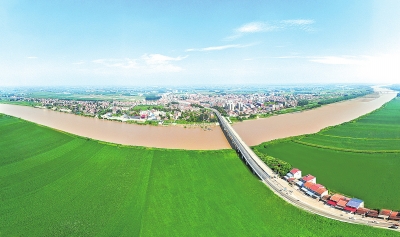 清除荆南四河沿线生态环境污染源虎渡河畔生机勃发