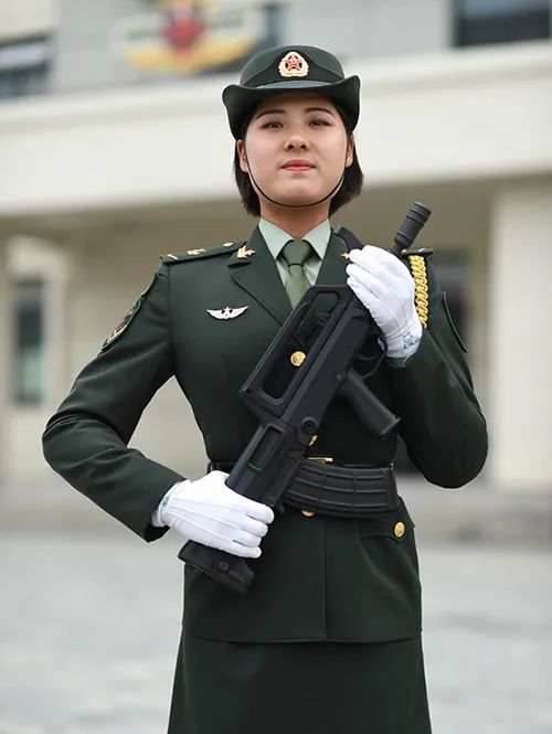 42式军服女装图片