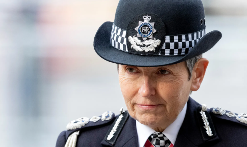 英国一警察涉嫌绑架杀人政府反应耐人寻味