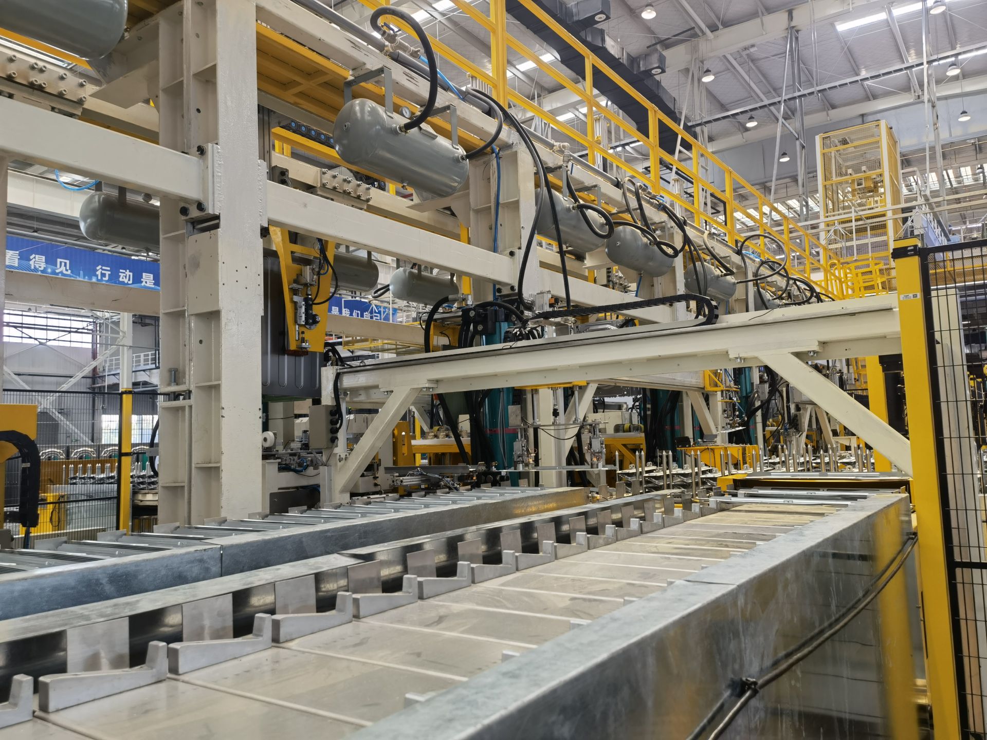 湖北省最大洗衣机生产基地在荆州正式投产