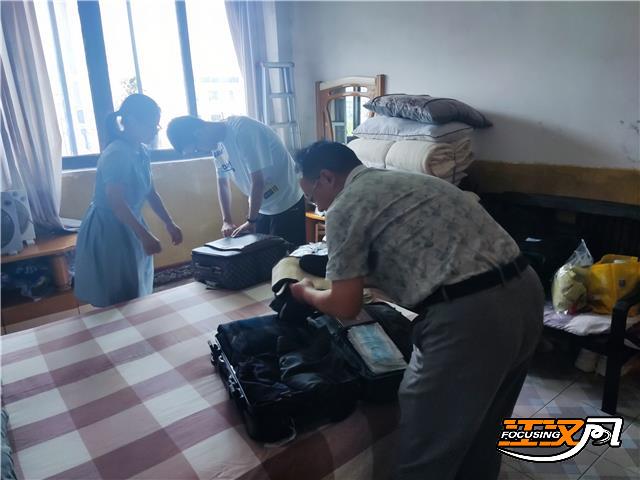 local7a6a85cf67ea4e1a992c45af620ca771