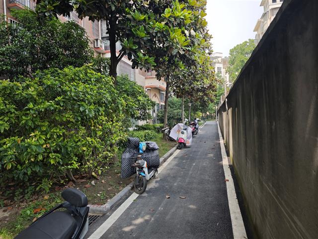 locala6ef96d6636447b9ab0974b2005a997c