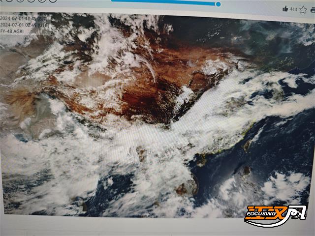localbe6b6d316d8a47eb915796ff6930a181
