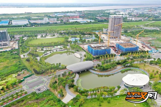 local1b97adfbc5fb48d2ad7ee441f79fbe2b