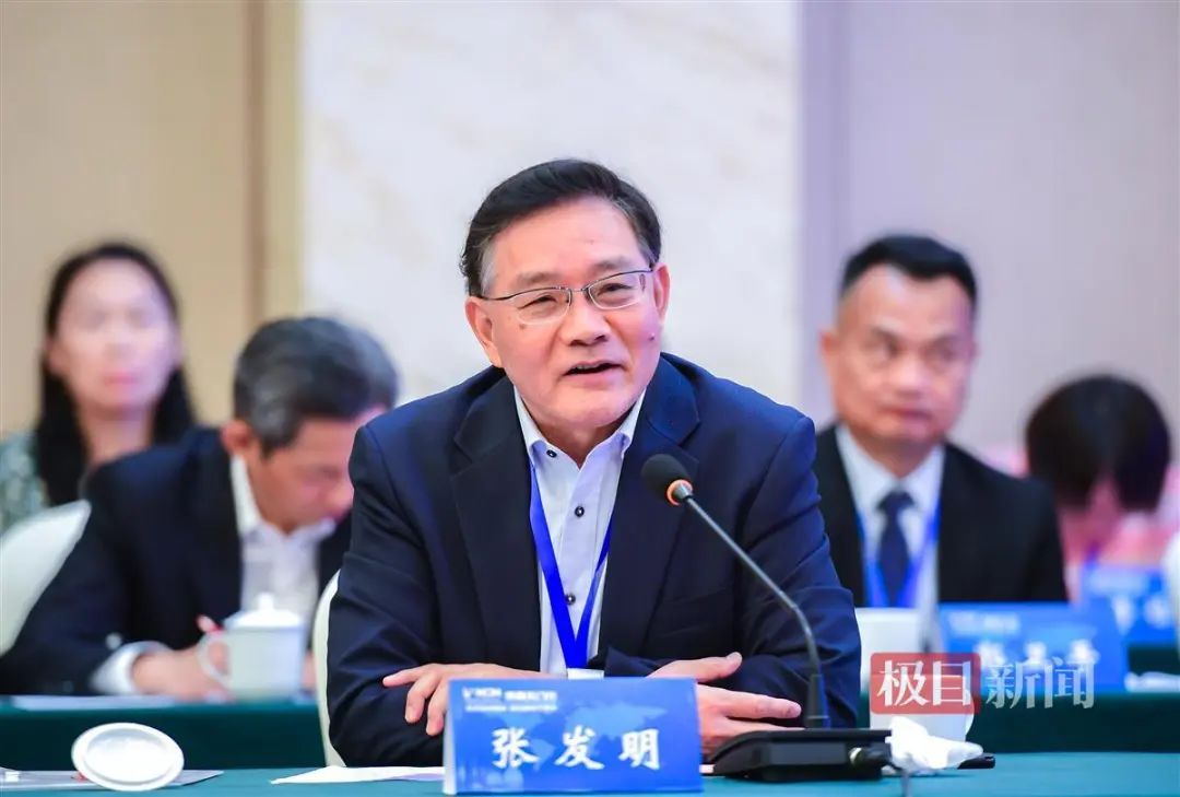 张发明.jpg 图片