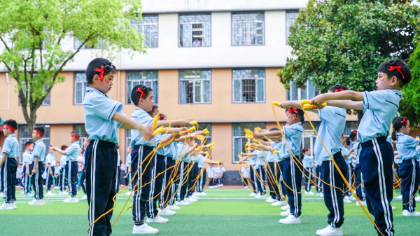 跳绳2.jpg