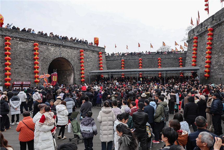 湖北荆州新春开城大典让游客沉浸体验年味【5】