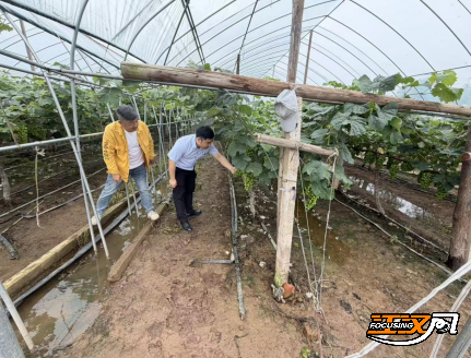 正在上传...