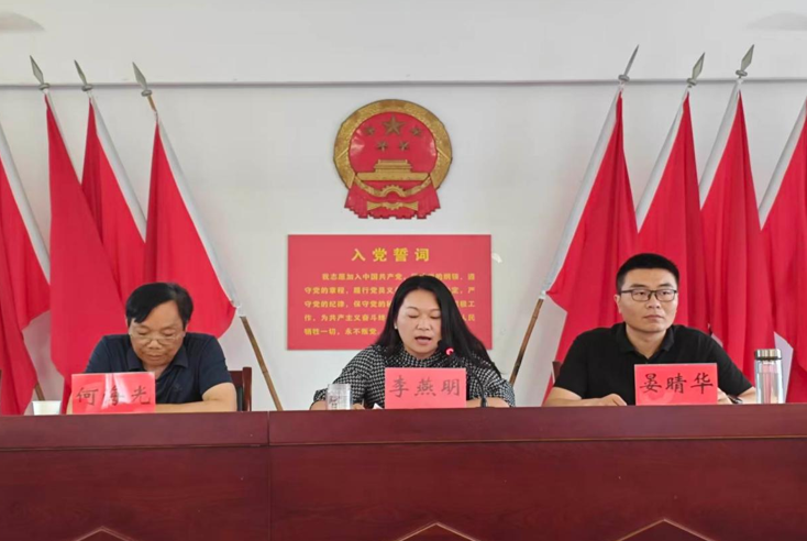 正在上传...