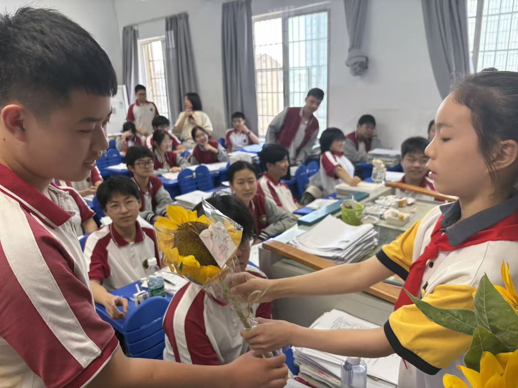正在上传...