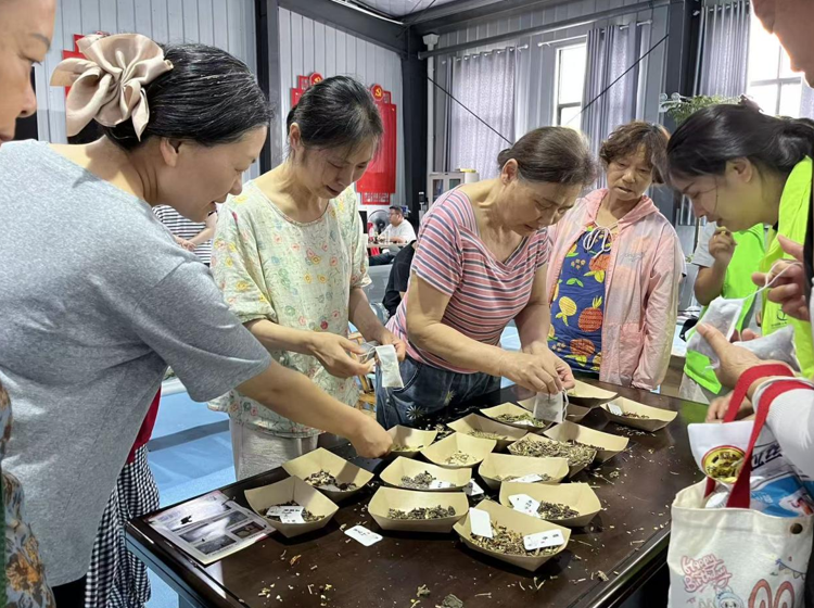 正在上传...