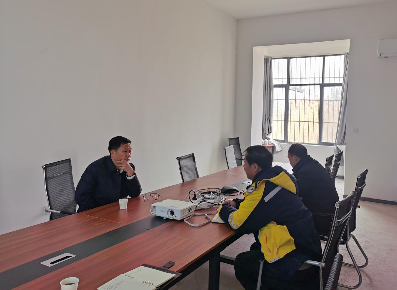 陈邦政表示,市委统战部将做好"店小二"服务,与相关职能部门一起,把