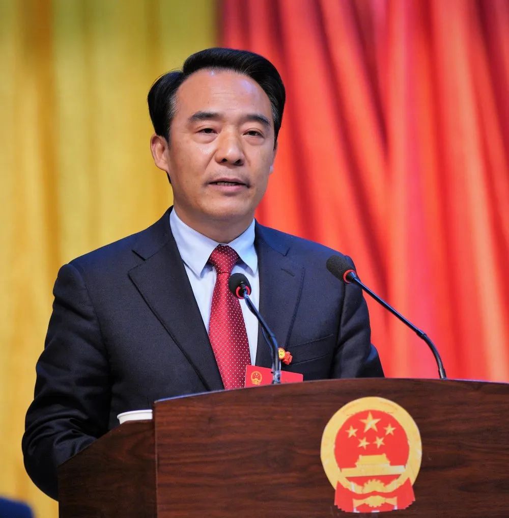 县委书记夏光宏致闭幕词会议还表决通过了关于公安县人民政府工作报告