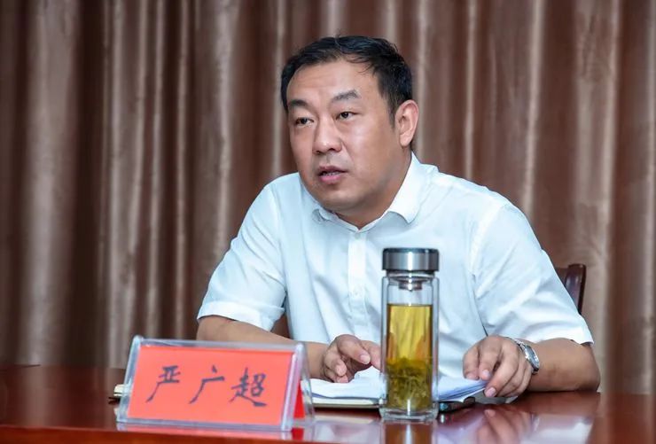 县委书记严广超调研全县宣传思想工作和县纪委监委工作