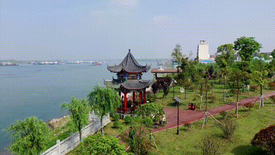 ▼5月6日傍晚的湖北卫视《湖北新闻》头条对公安县进行了报道.