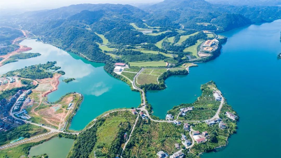 青林寺村有了音乐喷泉!_云上宜都