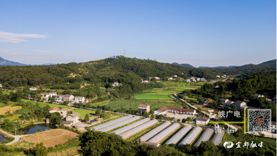 松木坪镇泉水垱村位于宜都市东南部,距宜都城区43公里,与松滋市王家桥