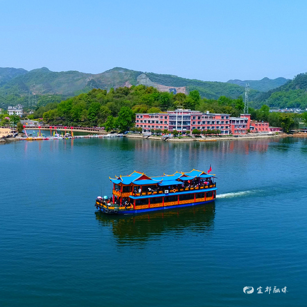 清江天龍灣度假區即將迎來成功創建國家4a級景區一週年.