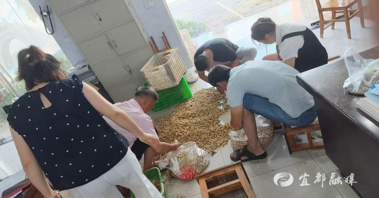 正在上传...