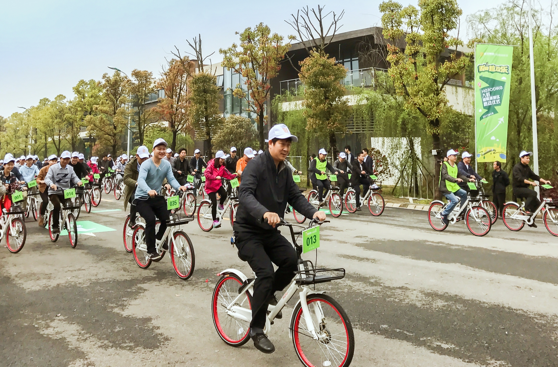 鄂州凤凰自行车公司招聘的简单介绍 鄂州凤凰自行车公司雇用
的简单

先容
《凤凰自行车代理电话》 自行车