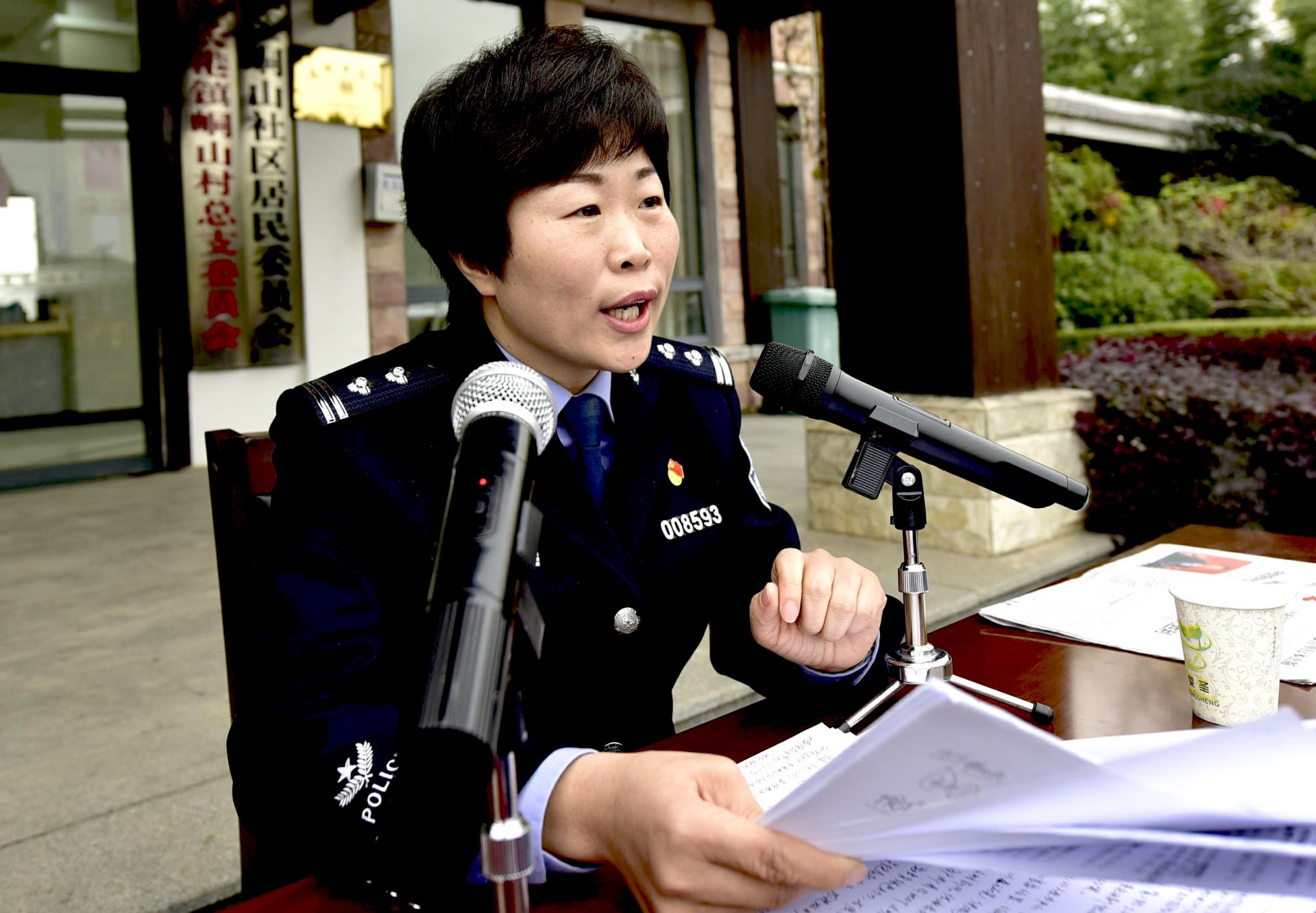 十九大代表风采胡敏当好宣讲员做好实践者