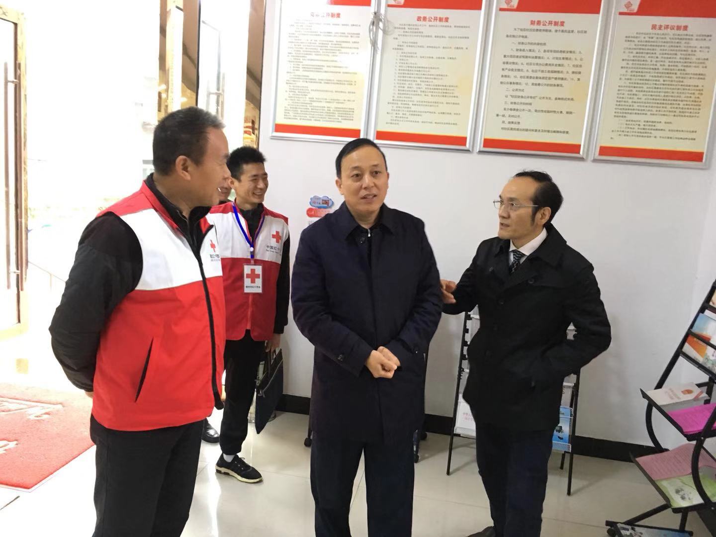 湖北省红十字会专职副会长张钦到鄂州市调研