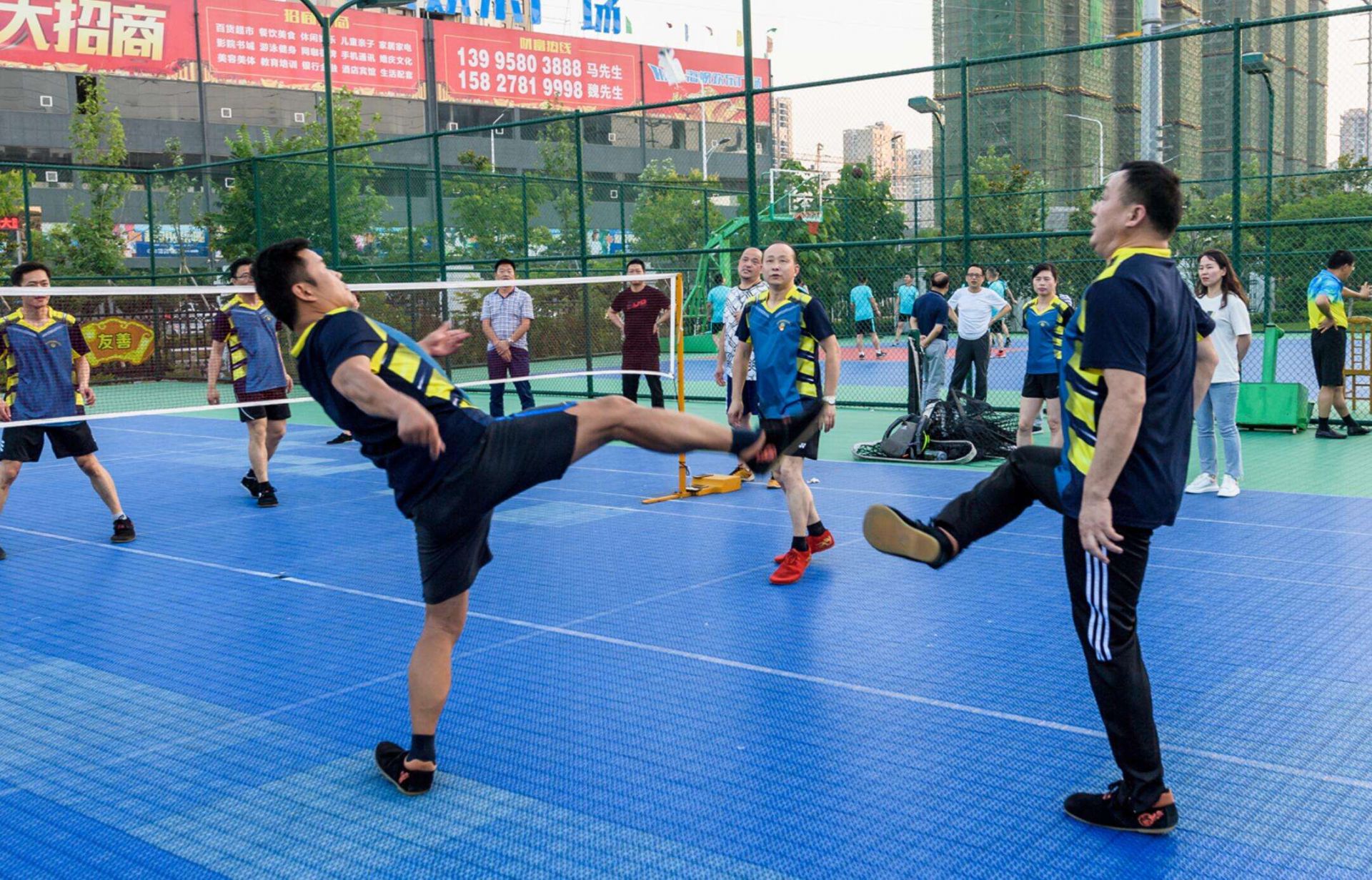 毽球大比拼感受传统运动魅力