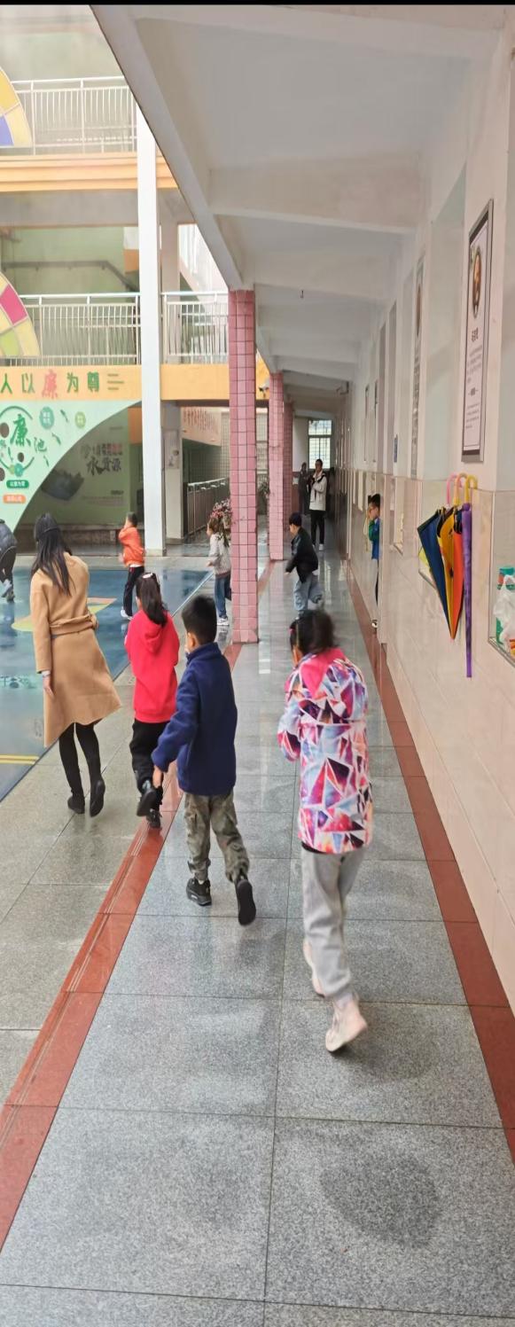 e8514b11c74122ea73db7c3f1dc8c1e6