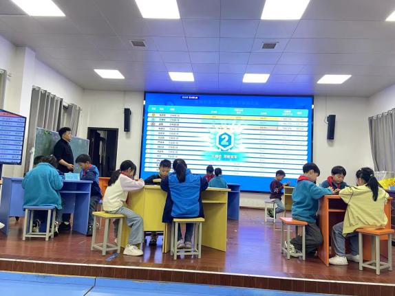 46efd1921a045cf2621b85e4565f876