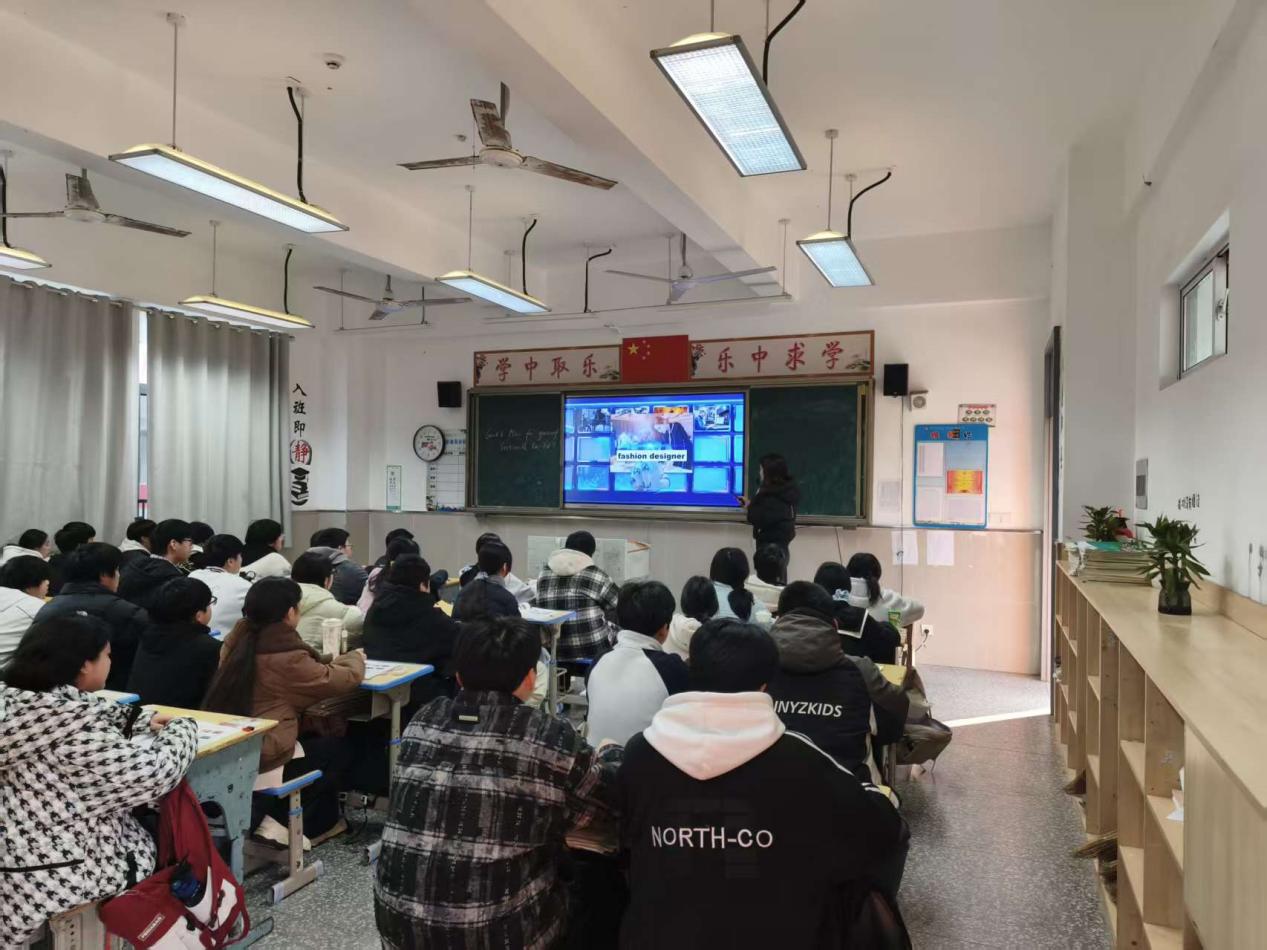 60c15a770b1266ed11dd7d84e4705f9d