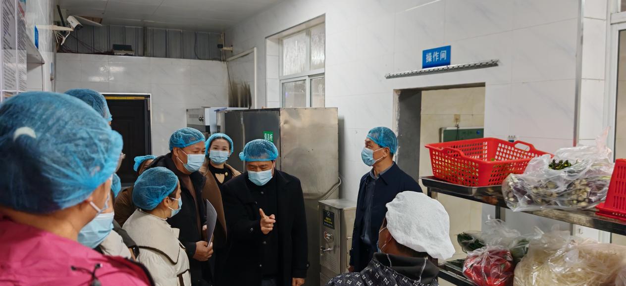 家长代表督查食品安全工作5