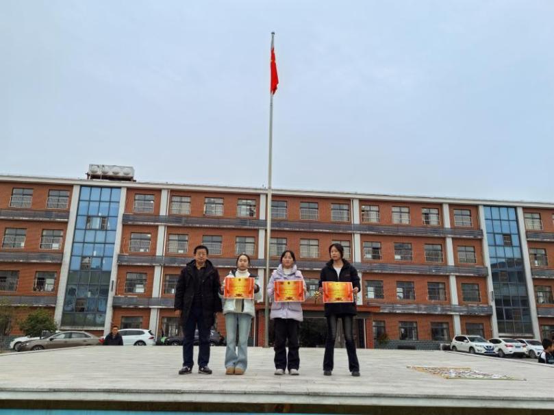 38b40fd4918538e9c68b9a6c337d821