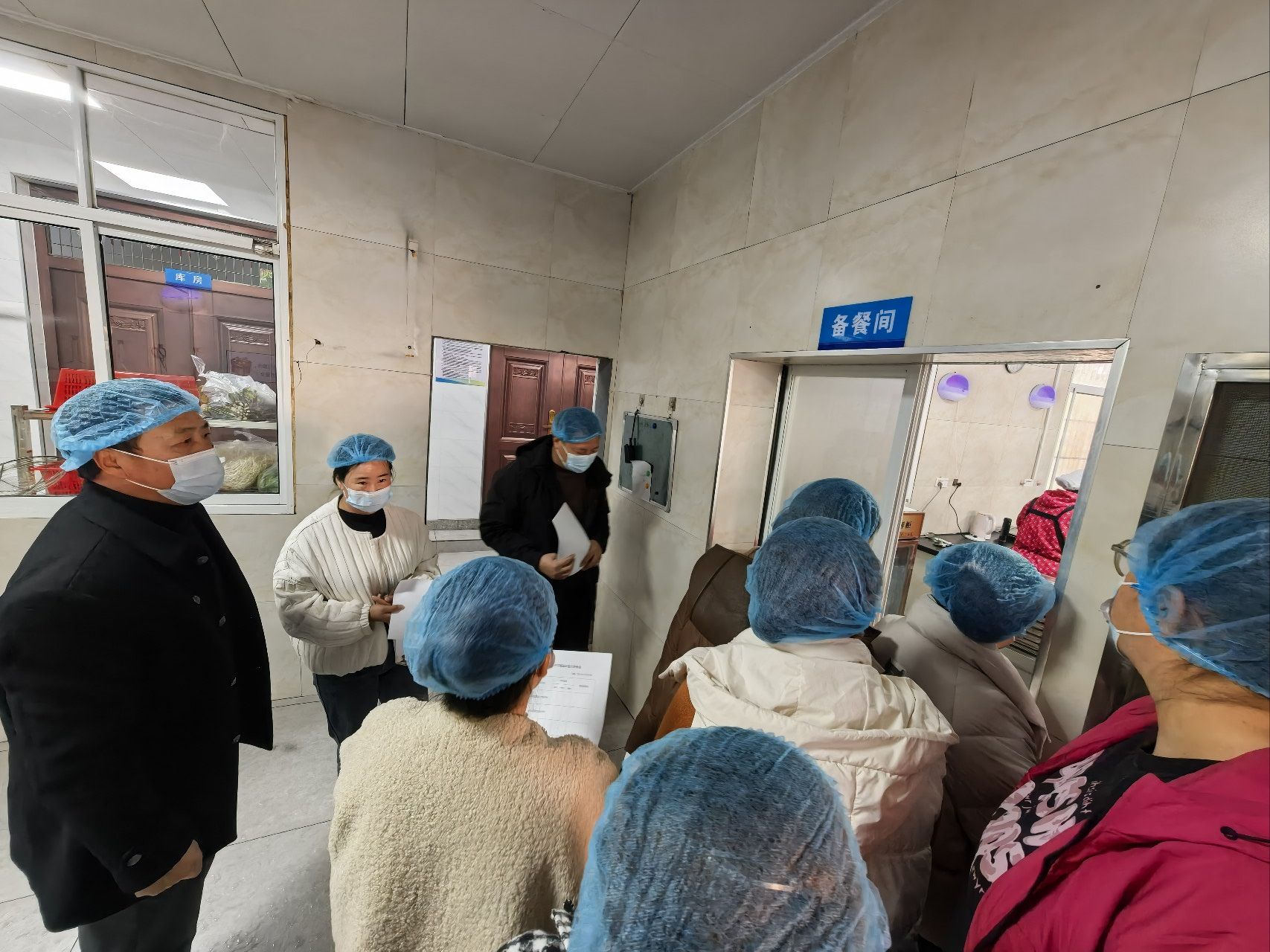 家长代表督查食品安全工作2