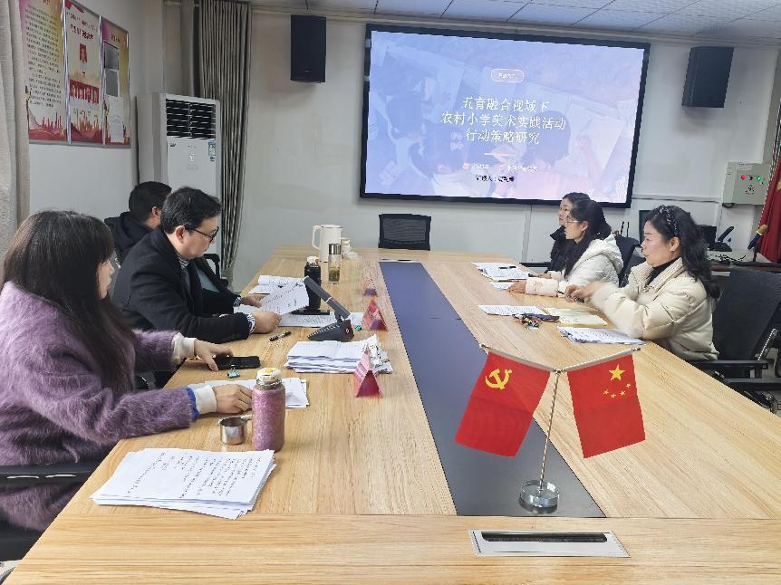 84c6a217a51af406d367aea5e77ad1e2